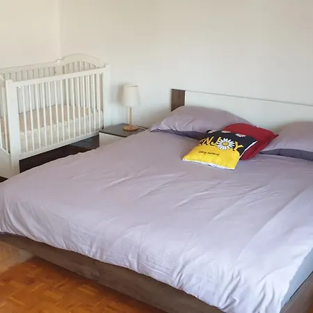 Apartment Prijeten Prostoren Apartma V Hisi